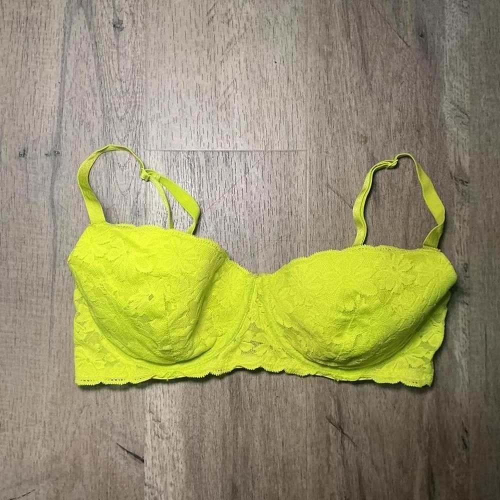 No‎ Boundaries Neon Yellow Lace Underwire Bra Size 36D Adjustable Straps Bold